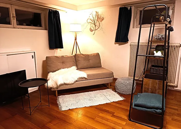 A Place To Be - Ruhelage Mit Gratis Parkplatz * 格拉茨